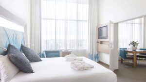 Bedroom at the Novotel Tainui Hamilton