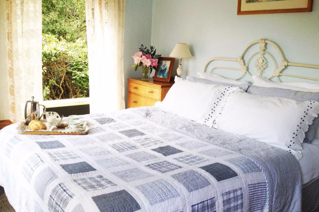 Blythcliffe Bed View