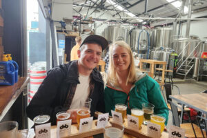 Craft Beer Full Day Tour Couple Enjoy Beer Flight 1080×720