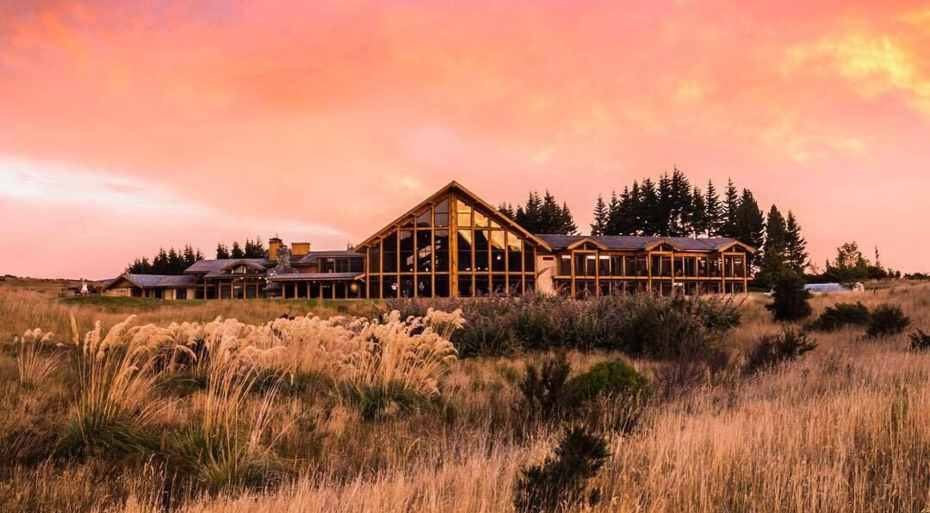 Fiordland Lodge Exterior View Featured Image