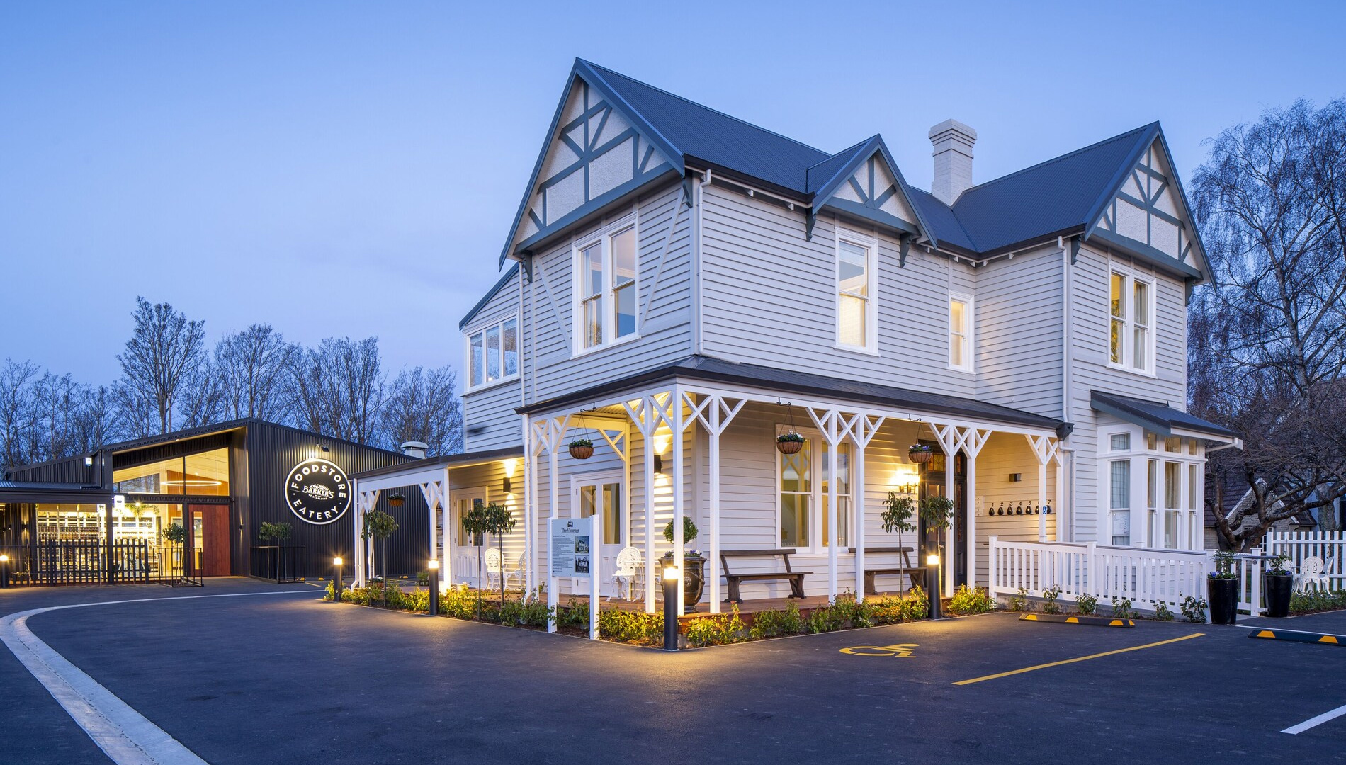 Geraldine Hotels The Vicarage Exterior