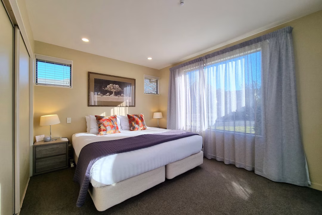 Vintners Retreat Bed View