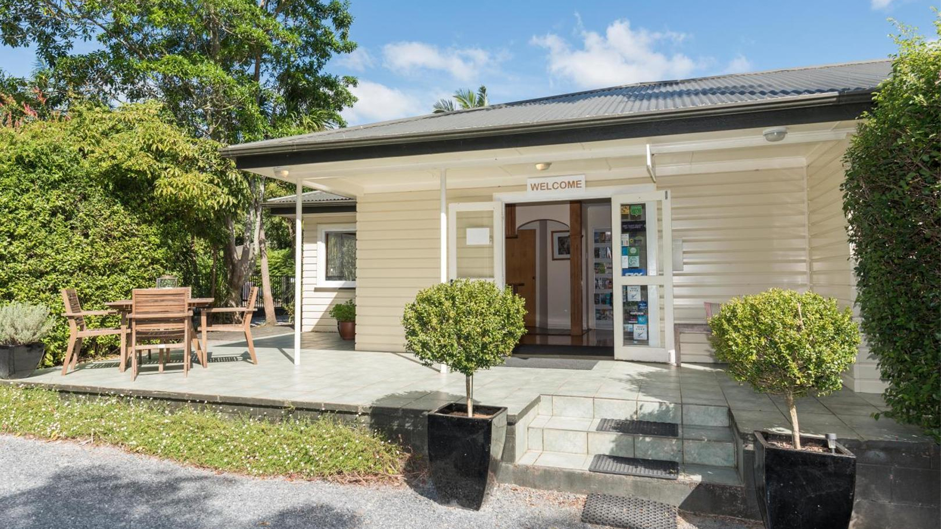 Kauri Park Motel Exterior