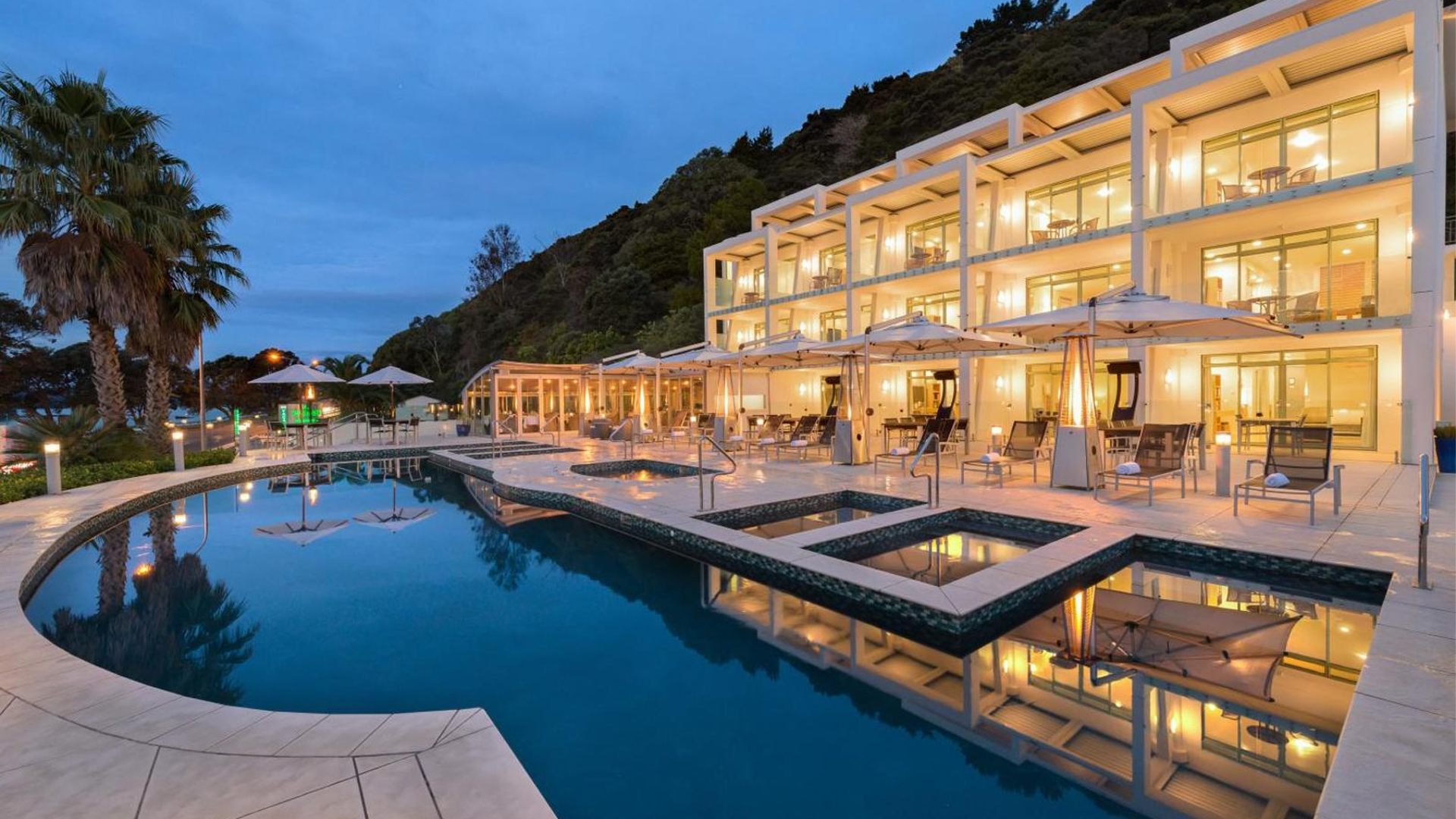 Paihia Beach Resort Spa Hotel Exterior With Pool
