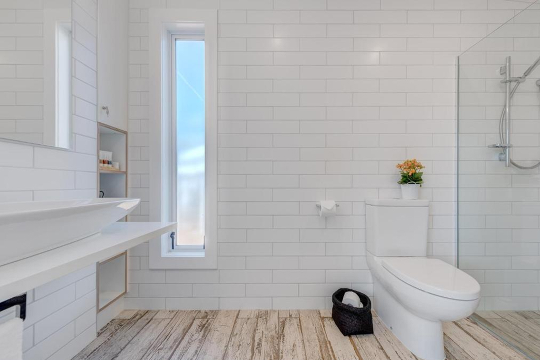 Woodside Bay Chalets Bathroom