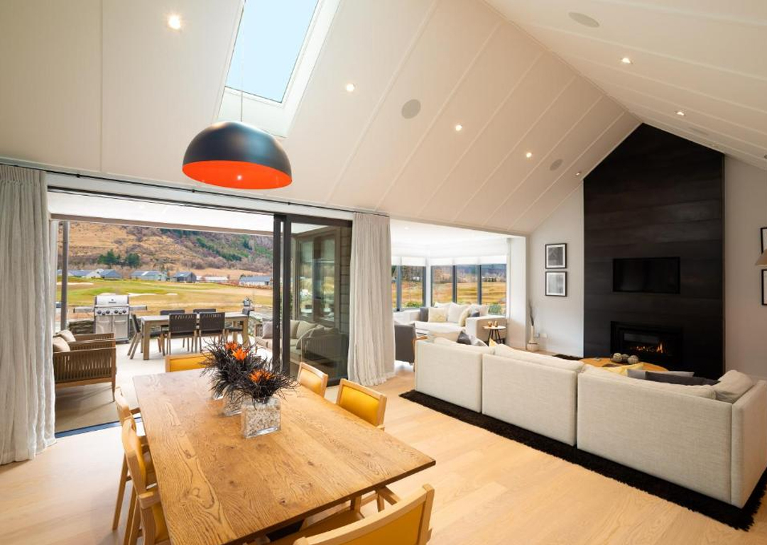 Millbrook Resort Living And Dining Area